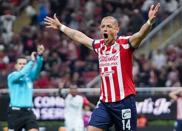 Afición ya no tiene paciencia y explotó contra Chicharito Hernández: "Ya lárgate de Chivas"