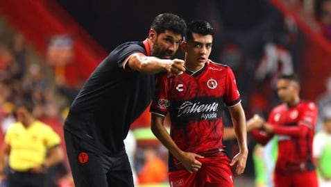 Gilberto Mora: Sebastián Abreu le puso un peculiar apodo a la joya mexicana
