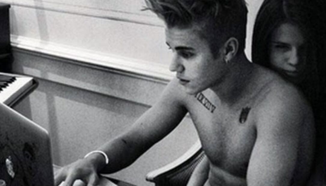¡Amiga date cuenta! 10 lecciones de pareja del hilo de Selena Gómez y Justin Bieber