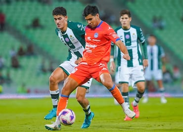 Santos Laguna y Mazatlán viven un "aburrido" empate en el Estadio Corona