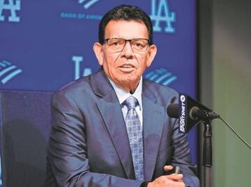 Fernando Valenzuela reaparece ante los medios tras sufrir problemas de salud
