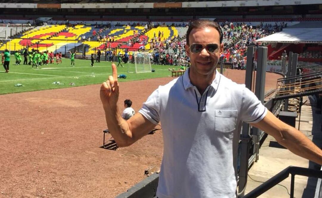 Zague es uno de los analistas más importantes de TV Azteca y de a poco deja atrás su polémica por el video íntimo que le filtraron. Foto: Especial