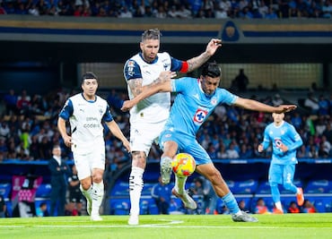 Cruz Azul y Rayados sellan el empate a un gol, en un duelo donde Sergio Ramos robó los reflectores