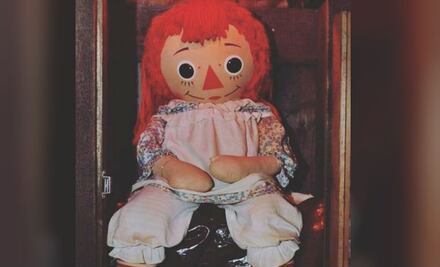 Ya puedes visitar a Annabelle, la muñeca poseída, de forma virtual