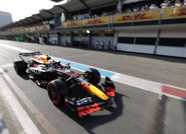 Checo Pérez saldrá cuarto y Verstappen sexto en Azerbaiyán; Leclerc a la vista