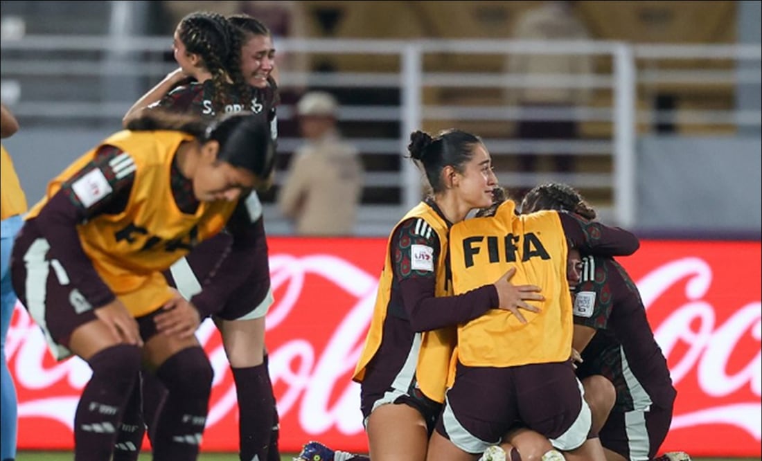 Jugadoras de la Selección Mexicana Femenil Sub 17 celebra tras conseguir su pase a Semifinales del Mundial de Marruecos 2025. FOTO: @miseleccionfem