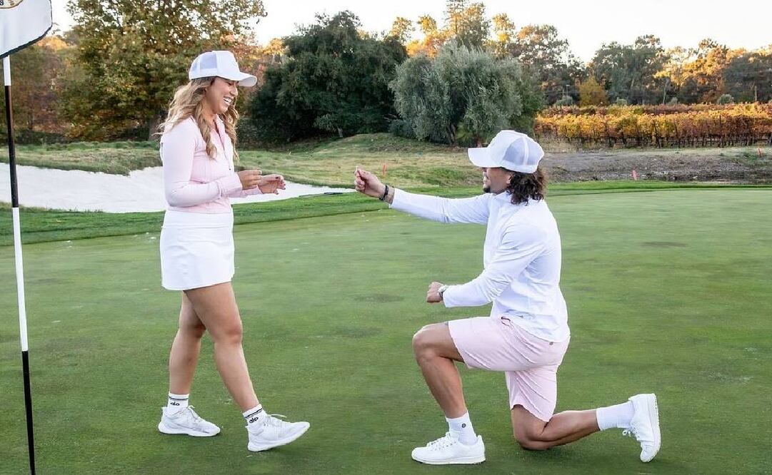 Cade Cowell le propuso matrimonio a su novia Lysaida Muñoz. Foto: Especial