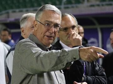 Ricardo Salinas Pliego explota contra aficionado que lo insultó en redes: 'Pobre pende... villamelón'