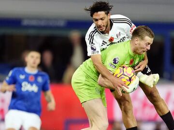 Raúl Jiménez asegura que tuvo ofertas muy jugosas de otros equipos, pero prefirió al Fulham