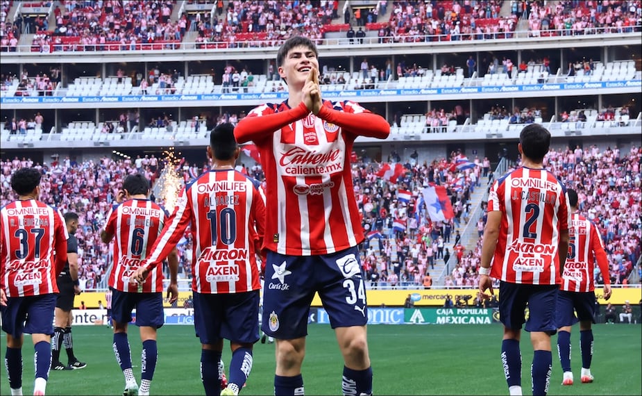 Armando González celebra su primera anotación en el Clausura 2026. FOTO: Imago7