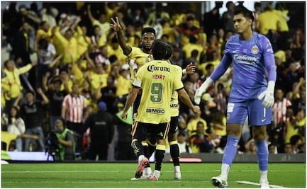 Miguel Borja le festejó en la cara al 'Tala' Rangel tras gol de América ante Chivas