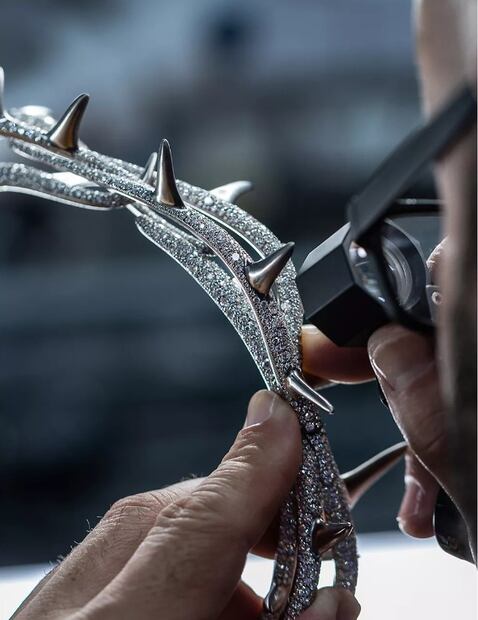 5 datos de Kendrick Lamar y su corona de espinas hecha de diamantes por Tiffany
