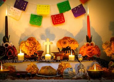 10 elementos para que tu altar de Día de Muertos vibre con energía positiva