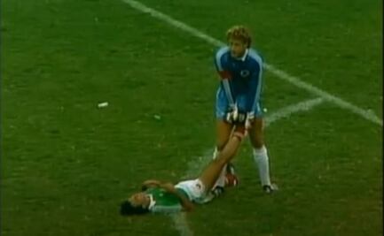 Hugo Sánchez sufrió sospechosos calambres contra Alemania en el Mundial de México 86 