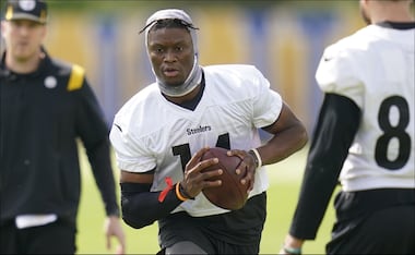 Los Cowboys adquieren en intercambio con los Steelers al receptor George Pickens. FOTO: AP