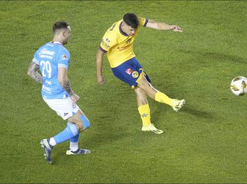 ¡OTRA VEZ ROTONDI! El mediocampista fue el villano de Cruz Azul; sus errores costaron caro