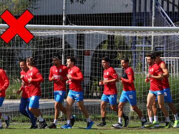 Jugadores de Chivas 'atacaron' con un explosivo a reporteros que estaban en Verde Valle