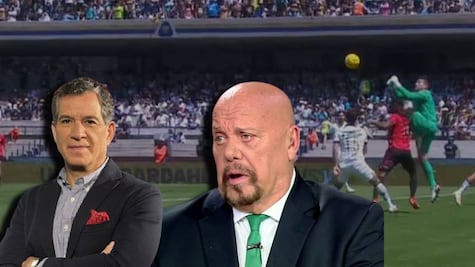 Javier Alarcón y 'Perro' Bermúdez se calentaron por penalti marcado a Pumas