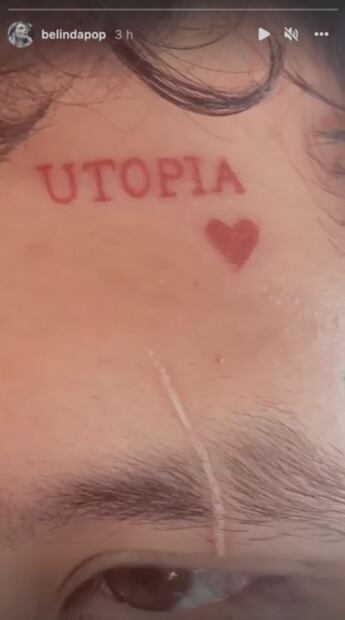 Los tatuajes que Christian Nodal se hizo por amor a Belinda