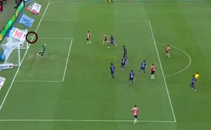 Cade Cowell marcó un golazo con el que Chivas ya le gana a Mazatlán