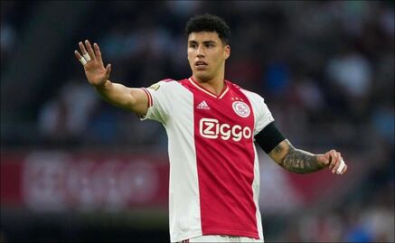 Afición del Ajax se burla y festeja la salida de Jorge Sánchez a Cruz Azul