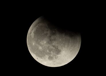 Video: Así se vio el eclipse lunar desde una nave espacial de la NASA a 100 millones de km