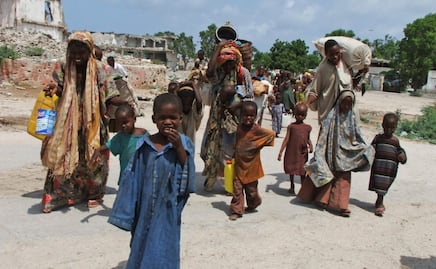 Hombre ugandés pide ayuda para mantener a sus más de 180 hijos