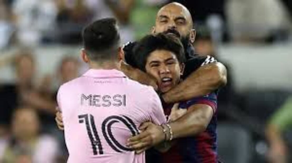 La capacidad de Messi para acaparar la atención va más allá del fútbol. Fuente: Instagram @yasstcheuko