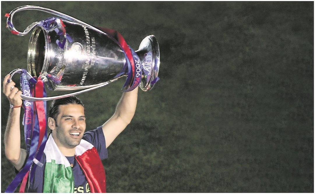 Rafa Márquez festejando la Champions League del 2006 con Barcelona / FOTO: AP
