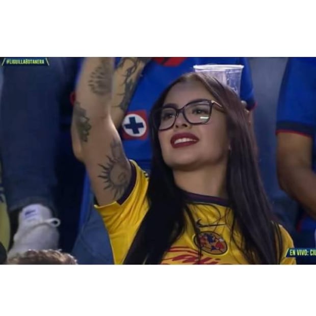 Leslie Aguirre es la aficionada del América que se hizo viral en el partido ante Cruz Azul. Foto: Especial