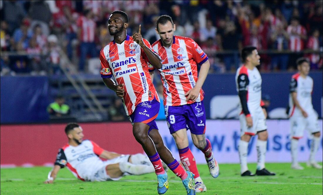 Atlético San Luis venció al Atlas y se aproximó con peligro a las primeras posiciones de la clasificación general / FOTO: Imago7