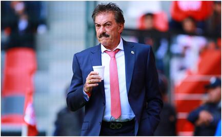 Isaac Terrazas explota contra Ricardo La Volpe: "Es el peor DT en el trato humano, me retó a golpes"