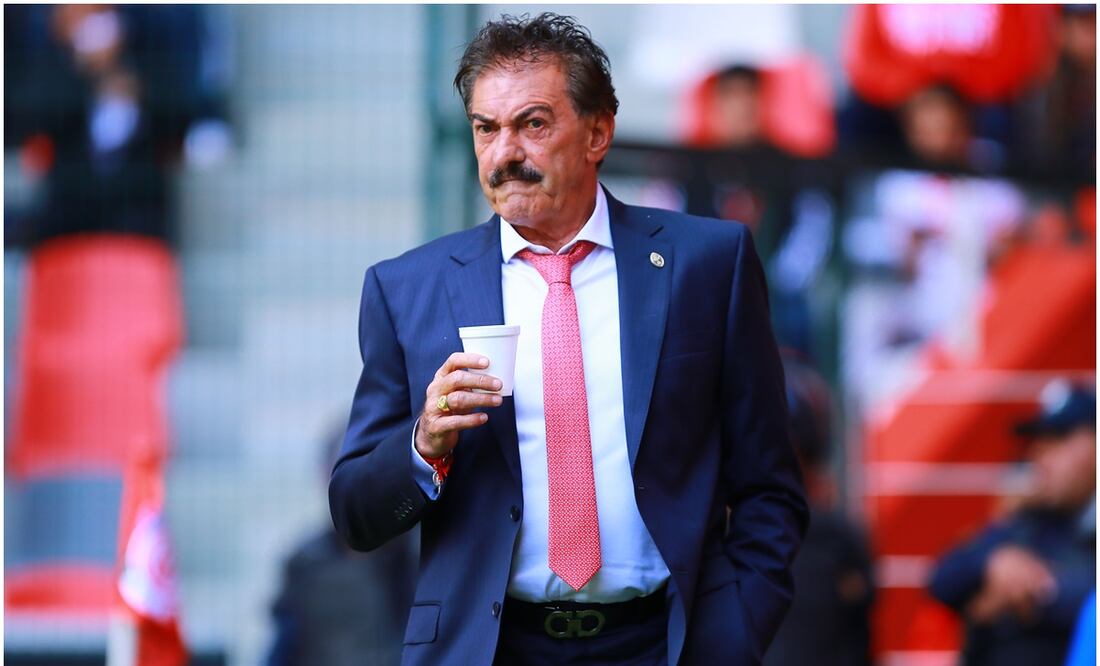 Ricardo La Volpe como técnico en la Liga MX Foto: Imago7