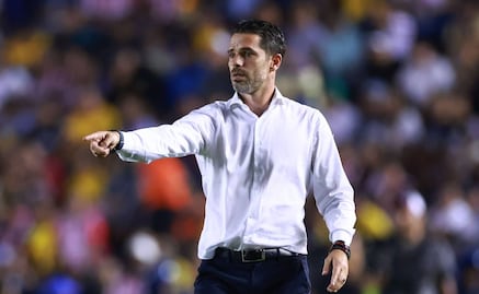 Amaury Vergara enfurecido por la salida de Fernando Gago de Chivas