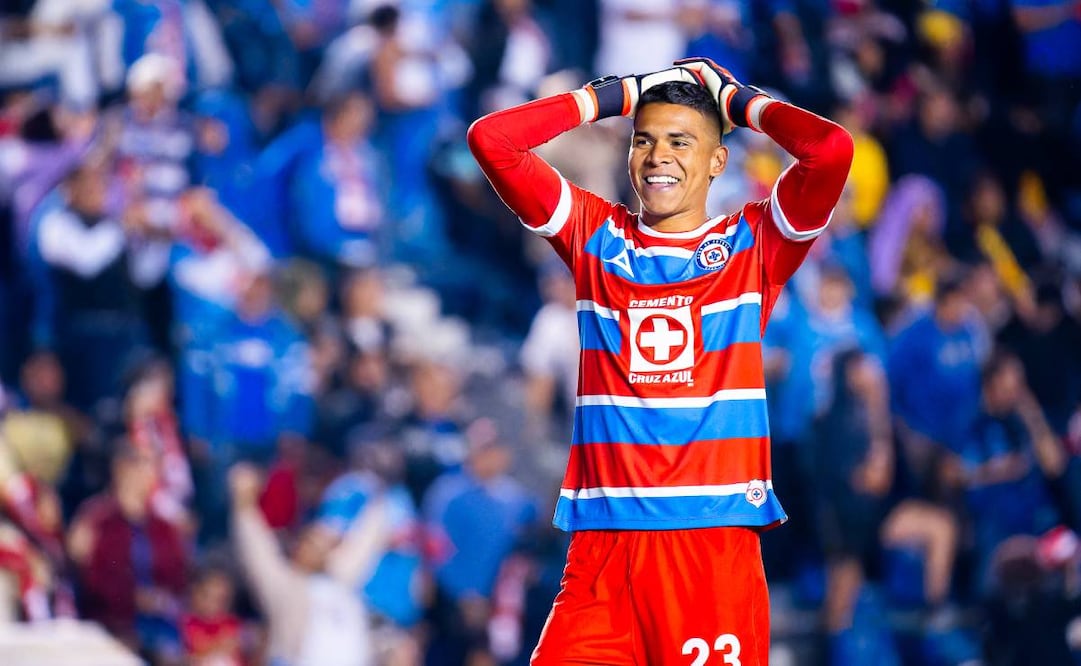 La manera de jugar con los pies llama la atención del equipo alemán. Foto: Imago7.