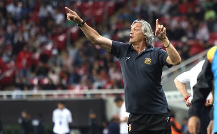 Despiden a Norberto Scoponi, quien fue auxiliar del "Tata" Martino; regresa Mario García Covalles a México