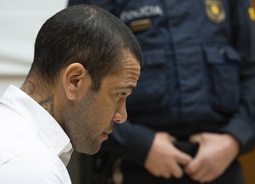 Dani Alves, en libertad provisional bajo una fianza de un millón de euros