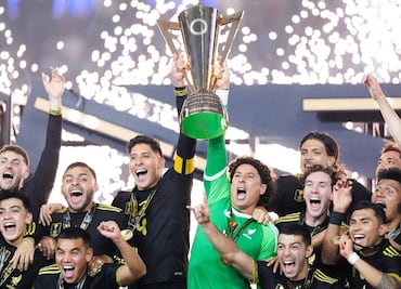 Guillermo Ochoa y el récord que impuso después de ganar su sexta Copa Oro con México