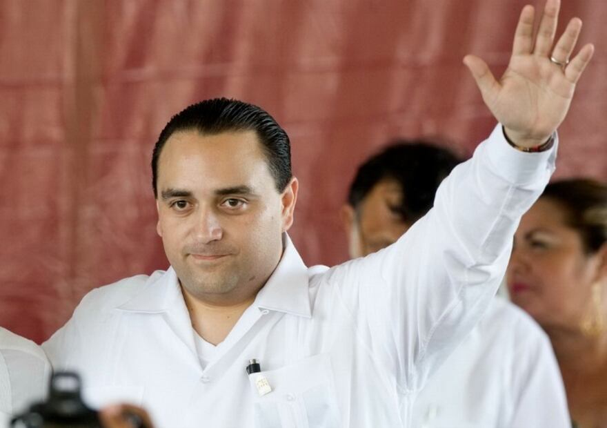 10 escándalos políticos que sacudieron el 2016