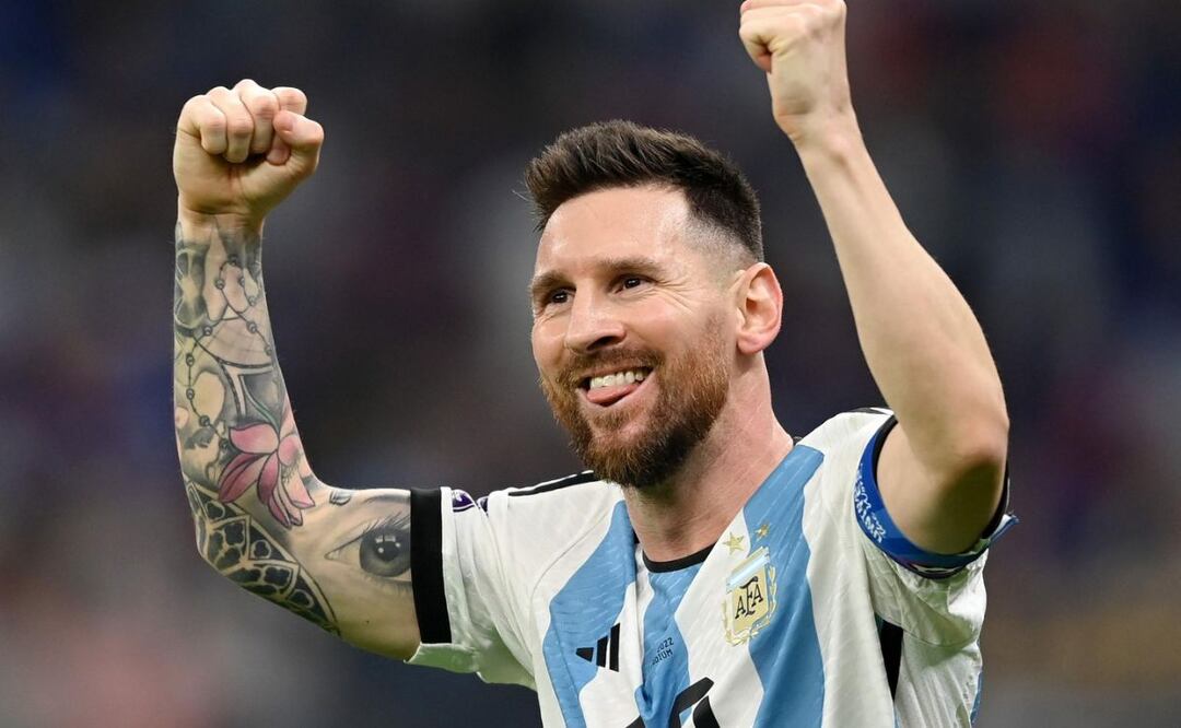 El imponente mural de Lionel Messi con la Selección Argentina. Fuente: Instagram @ronmuralist