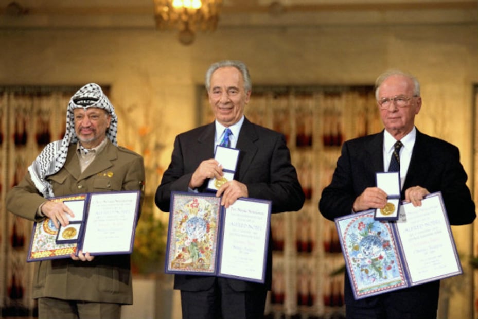 Hitler y 10 personajes polémicos nominados al Nobel de la Paz