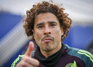 Guillermo Ochoa manda inspirador mensaje a los porteros de Selección Mexicana previo a debut en Copa América