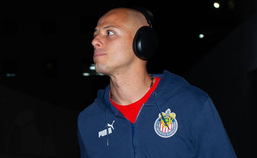 Chicharito confía en que el equipo calificará a la Liguilla. Foto: Imago7.