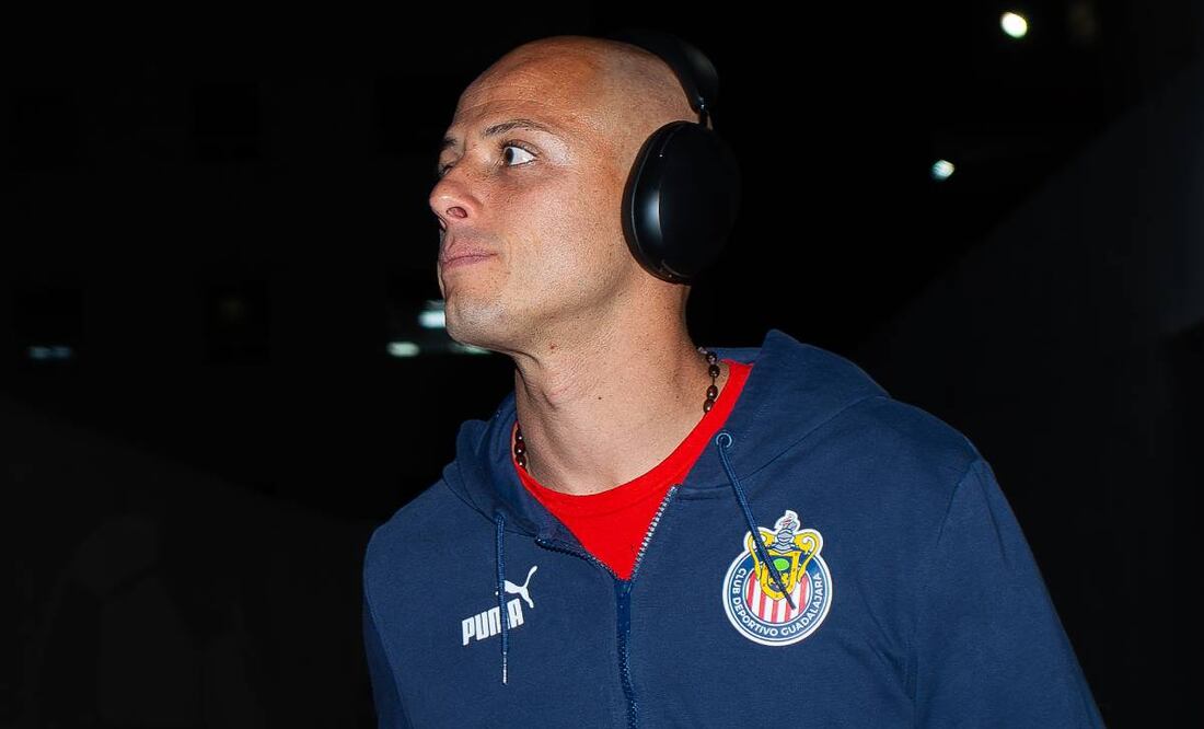 Chicharito confía en que el equipo calificará a la Liguilla. Foto: Imago7.