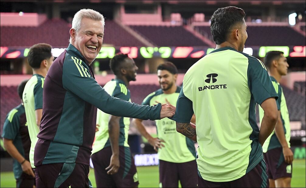 Javier Aguirre, previo a un partido de la Selección Mexicana. FOTO: Imago7