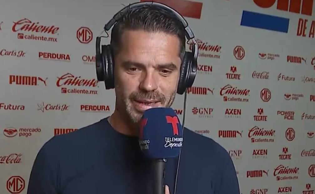 Fernando Gago apenas dirigió un torno y medio a las Chivas y ahora se irá a Boca Juniors. Foto: Especial