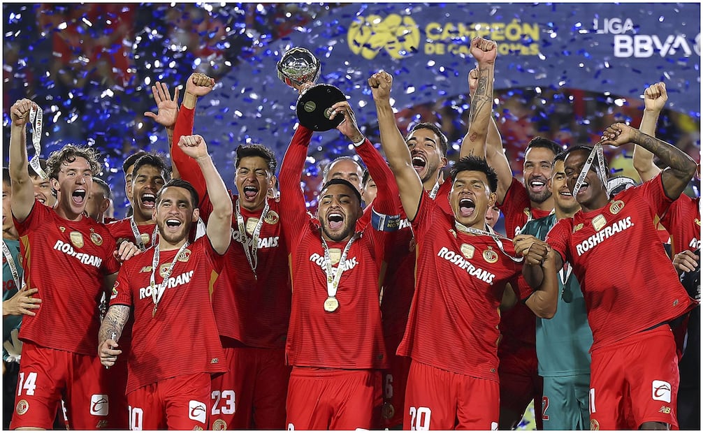 Toluca vence en el Campeón de campeones Foto: Imago