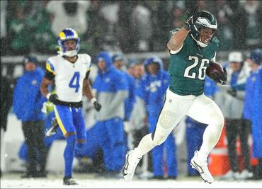 Los Eagles vencieron 28-22 a los Rams y se citan con los Commanders en la Final de conferencia