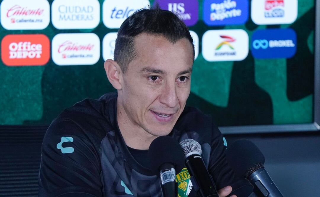 Andrés Guardado en conferencia de prensa con León / FOTO: Twitter @clubleonfc