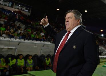 Piojo Herrera, dos veces campeón con América, se candidatea para ser entrenador de las Chivas